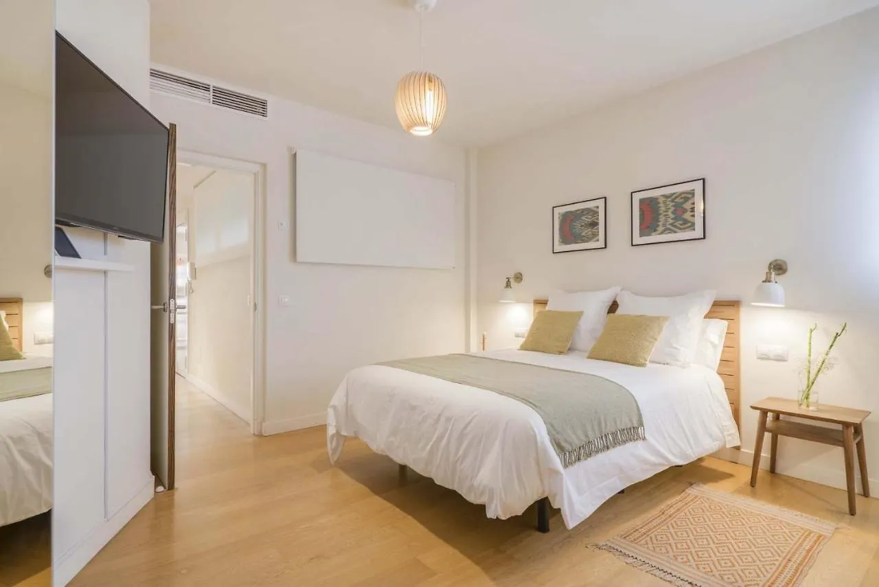 Apartment Larios Suites In Malaga By Solaga Holiday Homes Spanien