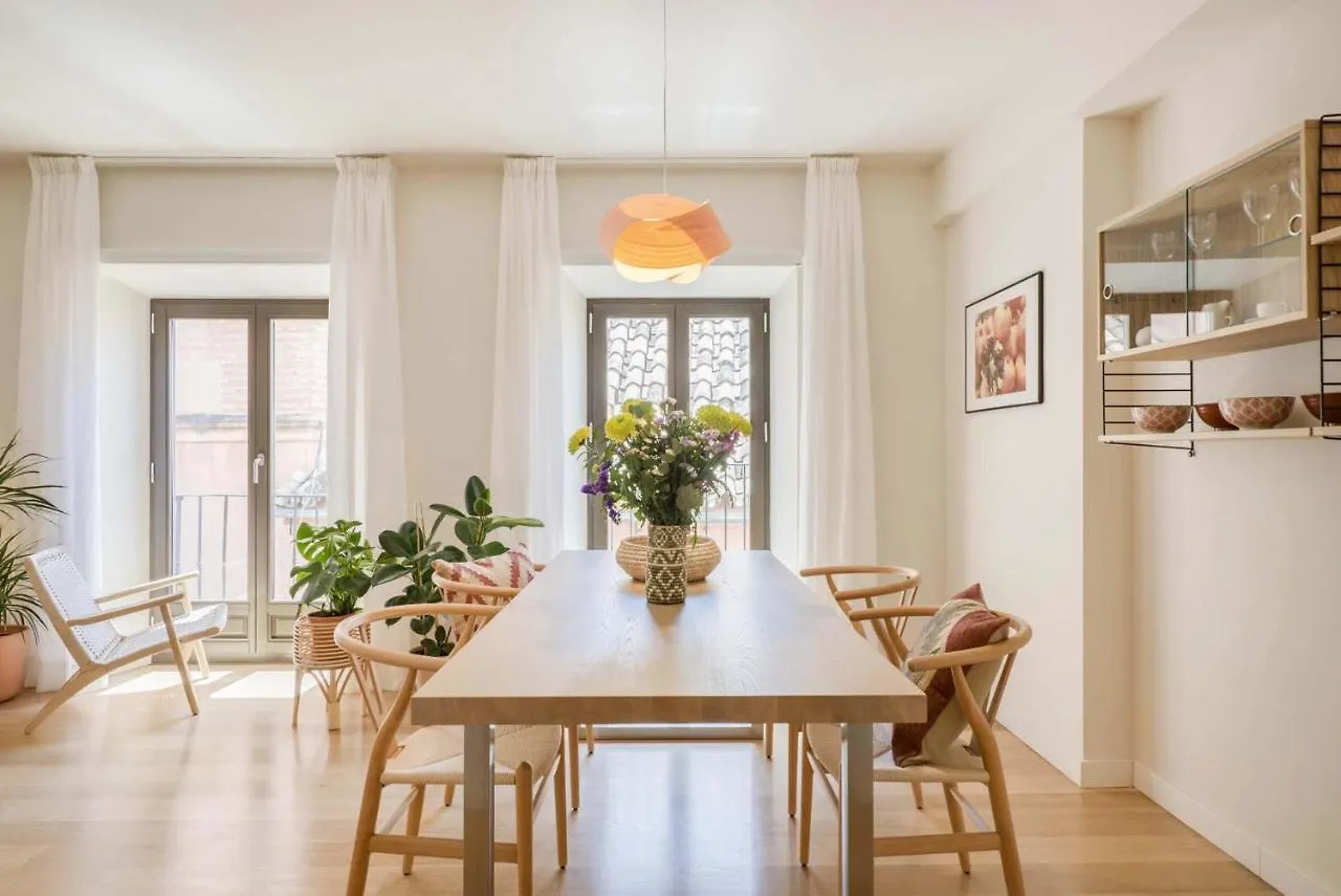 Larios Suites In Malaga By Solaga Holiday Homes 0*,